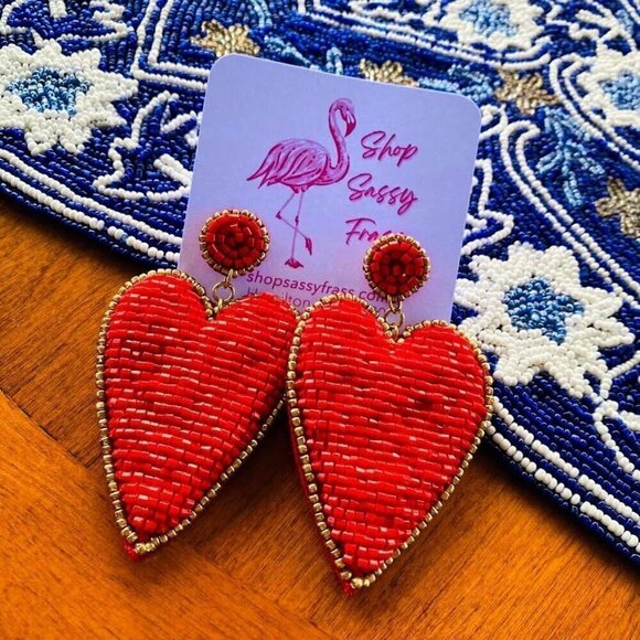 Boutique Sassy Frass Beaded Heart Earrings - Red - Picture 1 of 1